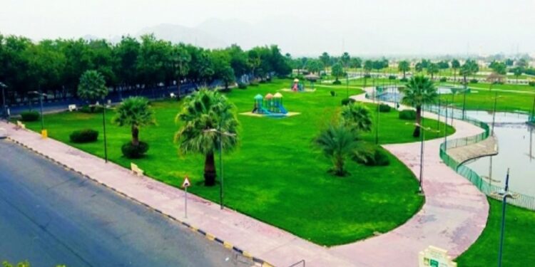 أمانة نجران تهيئ الحدائق والمتنزهات لاستقبال المتنزهين