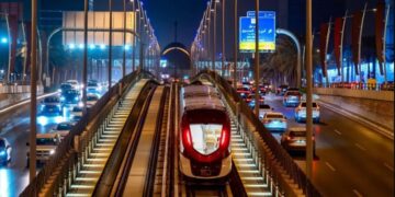 قطار الرياض يستقبل ركابه على المسارين الأحمر والأخضر غدًا الأحد