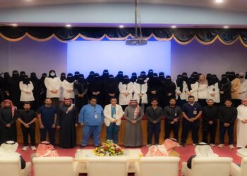 تجمع تبوك الصحي يدشن برنامج "القيادات التمريضية" لتعزيز ثقافة التميز والابتكار