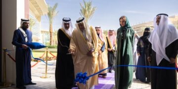 الأمير تركي الفيصل يفتتح مبنى كلية الطب بجامعة الفيصل بتكلفة 160 مليون ريال