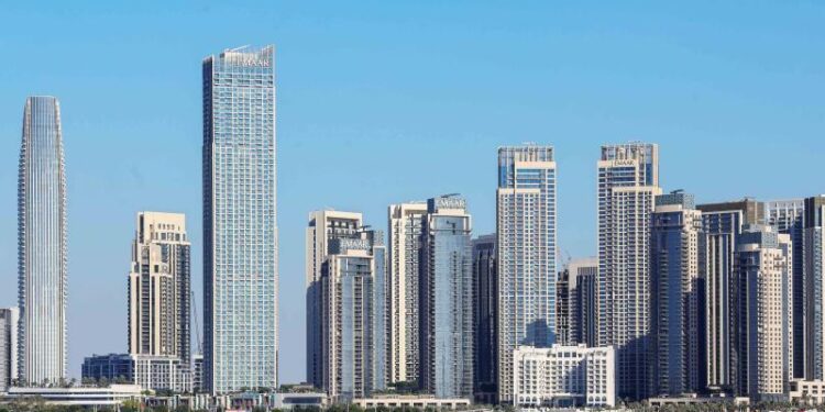 رهن فندق بـ4.35 مليار درهم في دبي