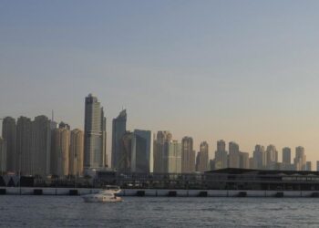 12.8 مليار درهم مبيعات عقارات دبي في أسبوع