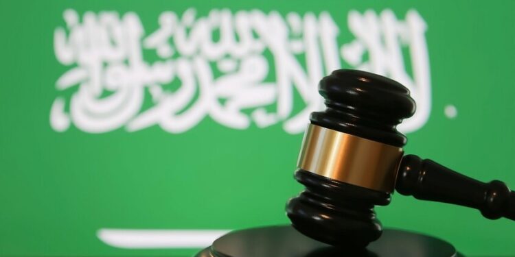 الرياض.. إيقاف سعودي بتهمة الاحتيال والاستيلاء على عقارات وأموال بقيمة 69 مليون ريال
