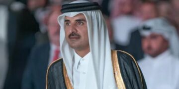 أمير قطر يستقبل الأمير تركي بن محمد بن فهد لبحث العلاقات الثنائية