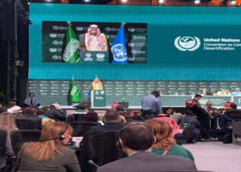 أمين منطقة الرياض: التحديات البيئية تؤثر على الأداء الاقتصادي والاجتماعي