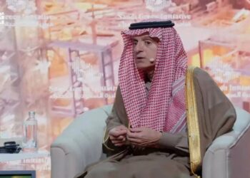 الجبير: استثمار السعودية في الطاقة الشمسية لتمكين اقتصاد مستدام