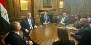 «إكسون موبيل» تستعد لحفر بئر جديد للتنقيب عن الغاز في منطقة امتياز مصرية غرب المتوسط