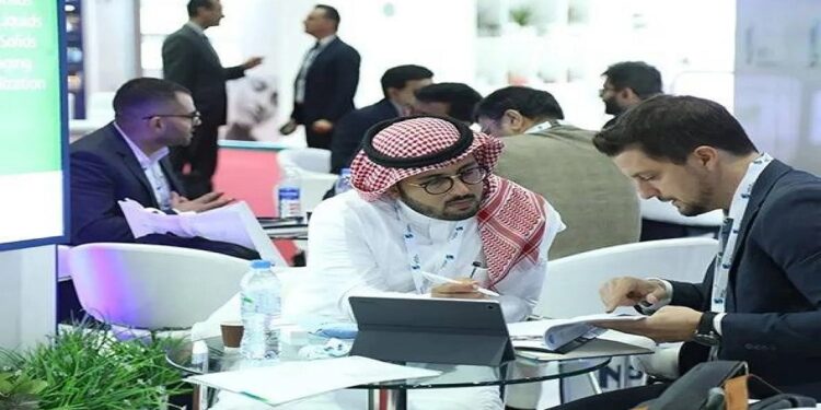 "السعودية تستعد لتحقيق نمو سنوي بنسبة 7.6% في قطاع الأدوية حتى عام 2030"