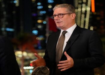 "ستارمر: تعزيز التجارة مع السعودية سينعكس إيجابيًا على شمال إنجلترا"