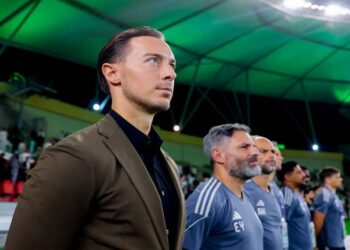 "مدرب الأهلي: لا خلاف مع رياض محرز... ونستعد لـ«السوق الشتوية»"