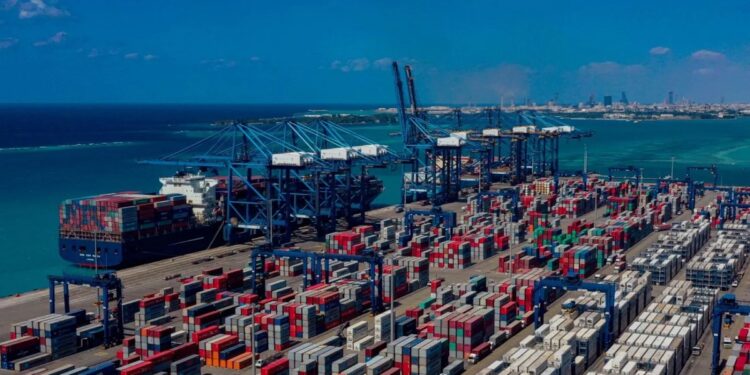 نمو صادرات القطاع الخاص السعودي المموَّلة من المصارف بنسبة 21.1%