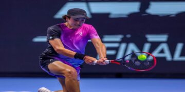 ليرنر وفونسيكا يتأهلان لنهائي بطولة الجيل القادم للتنس