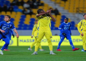 الدوري السعودي للسيدات: النصر يكتسح الهلال برباعية ويواصل تصدره