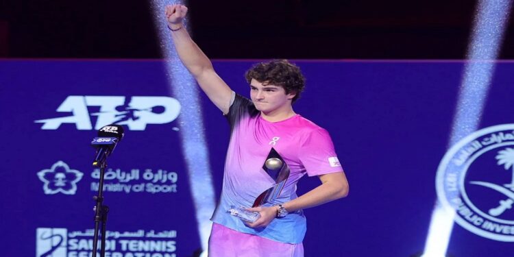 فونسيكا: التتويج ببطولة «الجيل القادم» في جدة لحظة خالدة