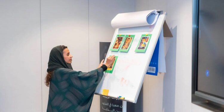 "من الفكرة إلى النص" يستعرض رحلة 100 سينمائي في السعودية نحو الإبداع