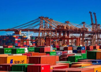 ارتفاع الصادرات غير النفطية بالسعودية 12.7% في أكتوبر