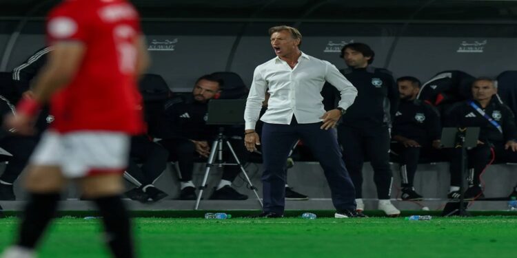 **رينارد: آمل أن تكون مواجهة اليمن نقطة انطلاقنا في البطولة**