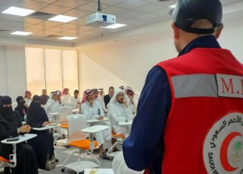 "هيئة الهلال الأحمر السعودي بالمدينة المنورة تطلق برنامج 'المسعف المدرسي'"
