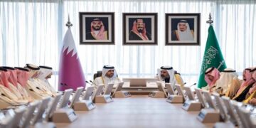 السعودية وقطر تبحثان تعزيز فرص التعاون الثنائي في مختلف المجالات