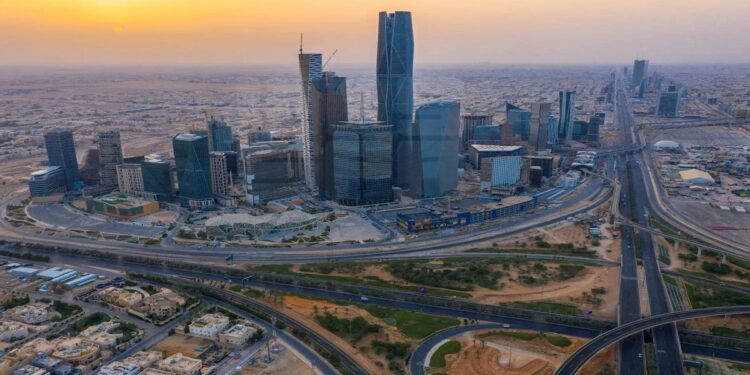 تدفقات الاستثمار الأجنبي المباشر بالسعودية تسجل 4.2 مليار دولار
