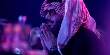 رئيس هيئة الترفيه يعلن عن نزالات UFC القادمة ضمن فعاليات موسم الرياض