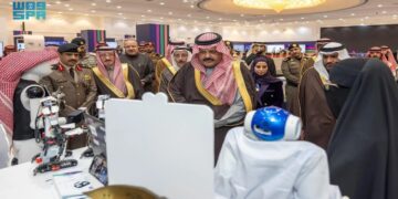 "أمير منطقة حائل يفتتح مؤتمر الذكاء الاصطناعي في العلوم الطبية"