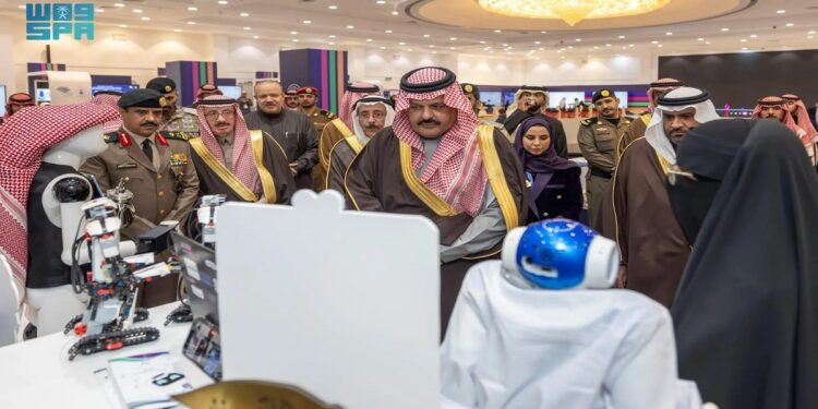 "أمير منطقة حائل يفتتح مؤتمر الذكاء الاصطناعي في العلوم الطبية"