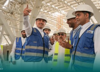 وزير النقل يتابع أعمال مشروع مطار الملك عبدالله بن عبدالعزيز الدولي الجديد بجازان