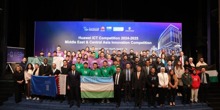 بالشراكة مع معهد اليونسكو لتكنولوجيا المعلومات في التعليم ودعم وزارة الاتصالات وتقنية المعلومات وجامعة الملك سعود في المملكة العربية السعودية أكثر من 300 طالب جامعي من 19 دولة يتنافسون في النهائيات الإقليمية لمسابقة هواوي لتقنية المعلومات والاتصالات 2024-2025 في الرياض