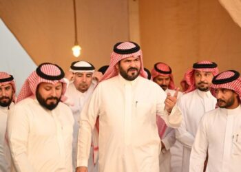 محافظ الدرب يتفقد المواقع السياحية في جولة لتعزيز السياحة بمركز الشقيق