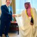 "الأمين العام لمجلس التعاون يلتقي وزير الدولة البريطاني لشؤون الشرق الأوسط وشمال أفريقيا"