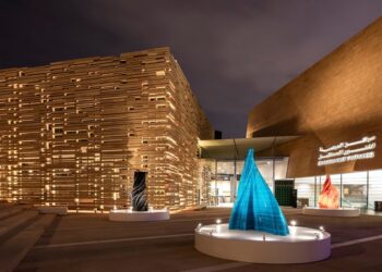 "نوار: مهرجان الدرعية لفنون المستقبل يجسد التزام السعودية بالابتكار الفني"