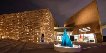 "نوار: مهرجان الدرعية لفنون المستقبل يجسد التزام السعودية بالابتكار الفني"