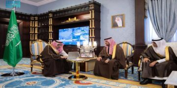 الأمير حسام بن سعود يدشّن المنصة الرقمية الموحدة للطرق في منطقة الباحة
