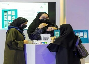 الملتقى العلمي لأبحاث الحج والعمرة يناقش حلولًا مبتكرة لتحسين خدمات ضيوف الرحمن