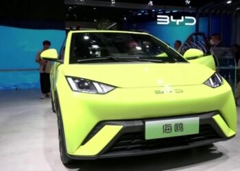 "توقعات بتجاوز مبيعات «بي واي دي» للسيارات الكهربائية في نوفمبر مستهدفاتها السنوية"