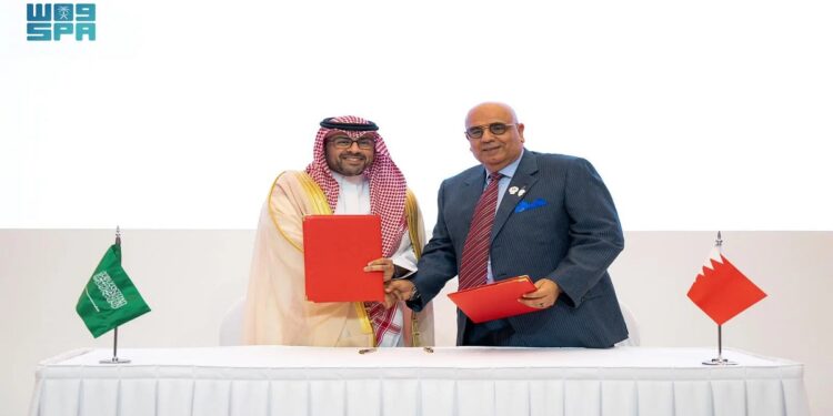 "هيئة التخصصات الصحية" توقّع اتفاقية تعاون مع المجلس الأعلى للصحة البحريني لتعزيز التدريب الصحي