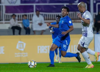 مواجهات قوية في صراع الصدارة بدوري الأولى