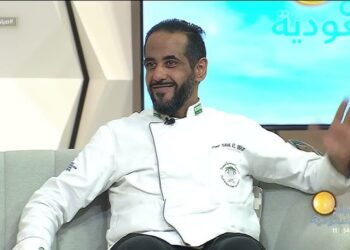 سامي العنزي.. سعودي حول شغفه بفن الطهي إلى مشروع للتعريف بالمطبخ السعودي