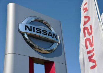 خبير بقطاع السيارات: “نيسان” اضطرت لعرض تخفيضات كبيرة على أثمانها فتعرضت للخسائر