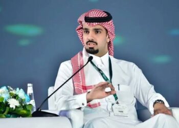 الأمير فيصل بن عياف يشارك في منتدى الاستثمار السعودي الفرنسي