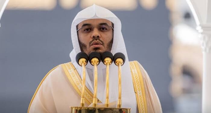 الدوسري في خطبة الجمعة: نظريةَ الأخلاقِ في الإسلامِ تقومُ على أساسٍ عَقائدي، وهي منهجٌ متكاملٌ، يطَّردُ باستقامةٍ واتزانٍ