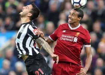 ليفربول يواصل نزيف النقاط ونيوكاسل ينتصر بالأربعة