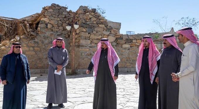 أمين منطقة الباحة يتفقد عددًا من المشاريع التنموية لبلدية محافظة بلجرشي