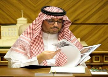 "محافظ جدة يرأس اجتماعًا لمناقشة سير عمل المشاريع التشغيلية لشركة المياه بالمحافظة"
