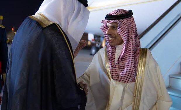 وزير الخارجية يصل البحرين للمشاركة في منتدى حوار المنامة 2024
