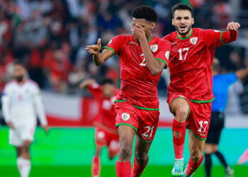 الكويت ترافق عمان إلى نصف نهائي كأس الخليج 26