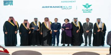 الخطوط السعودية توقع مذكرة تفاهم مع الخطوط الفرنسية لتوسيع وتوطين قدرات الصيانة والإصلاح والتجديد