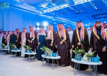 “الطيران المدني” و”مطارات القابضة” يكرّمان المشاركين في خدمة “مسافر بلا حقيبة”