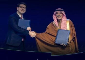 الجدعان يوقع عددًا من الاتفاقيات في مجال التعاون الضريبي والجمركي خلال مؤتمر الزكاة والضريبة والجمارك